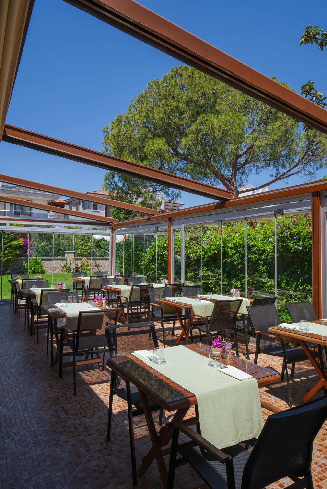 Elia Hotel Cunda by Ortunc Ayvalı Exterior foto